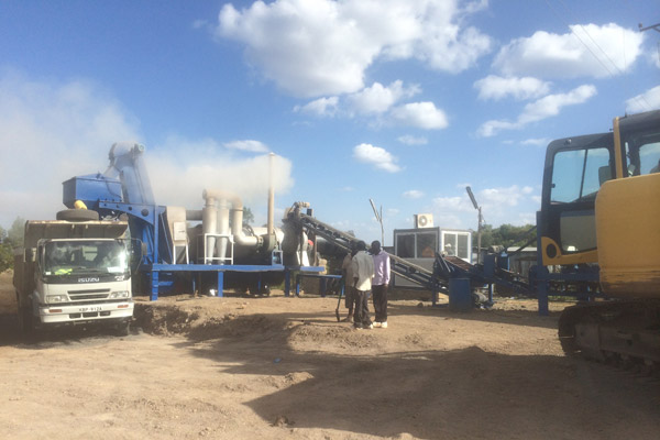 MDHB20 asphalt drum plant in Kenya 4